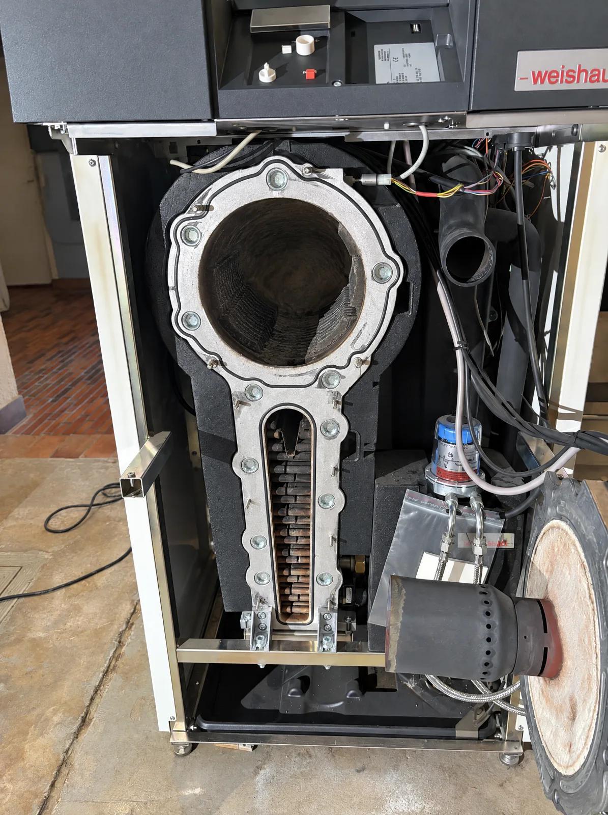 Brûleur pivoté, chambre de combustion ouverte